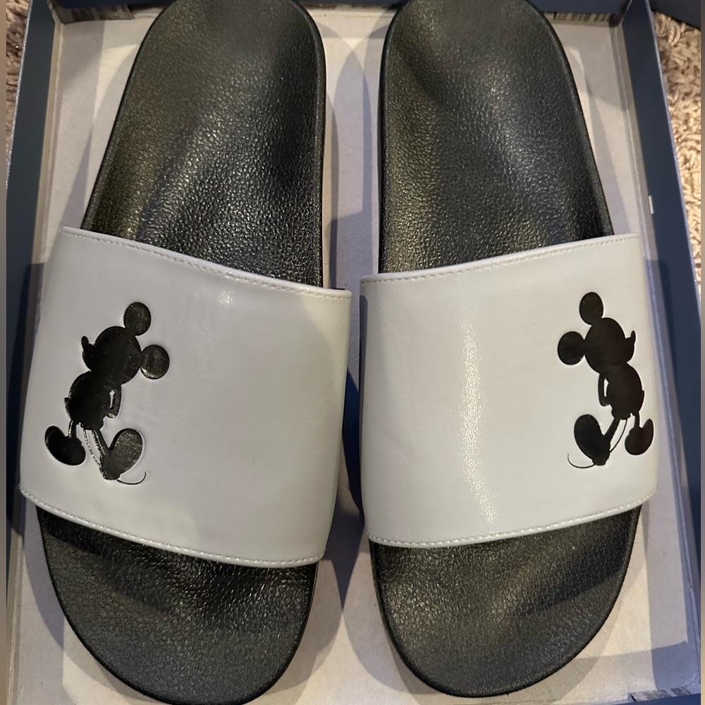Men’s Disney Mickey Mouse Slides